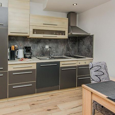 Apartmani Sanja Vir Buitenkant foto