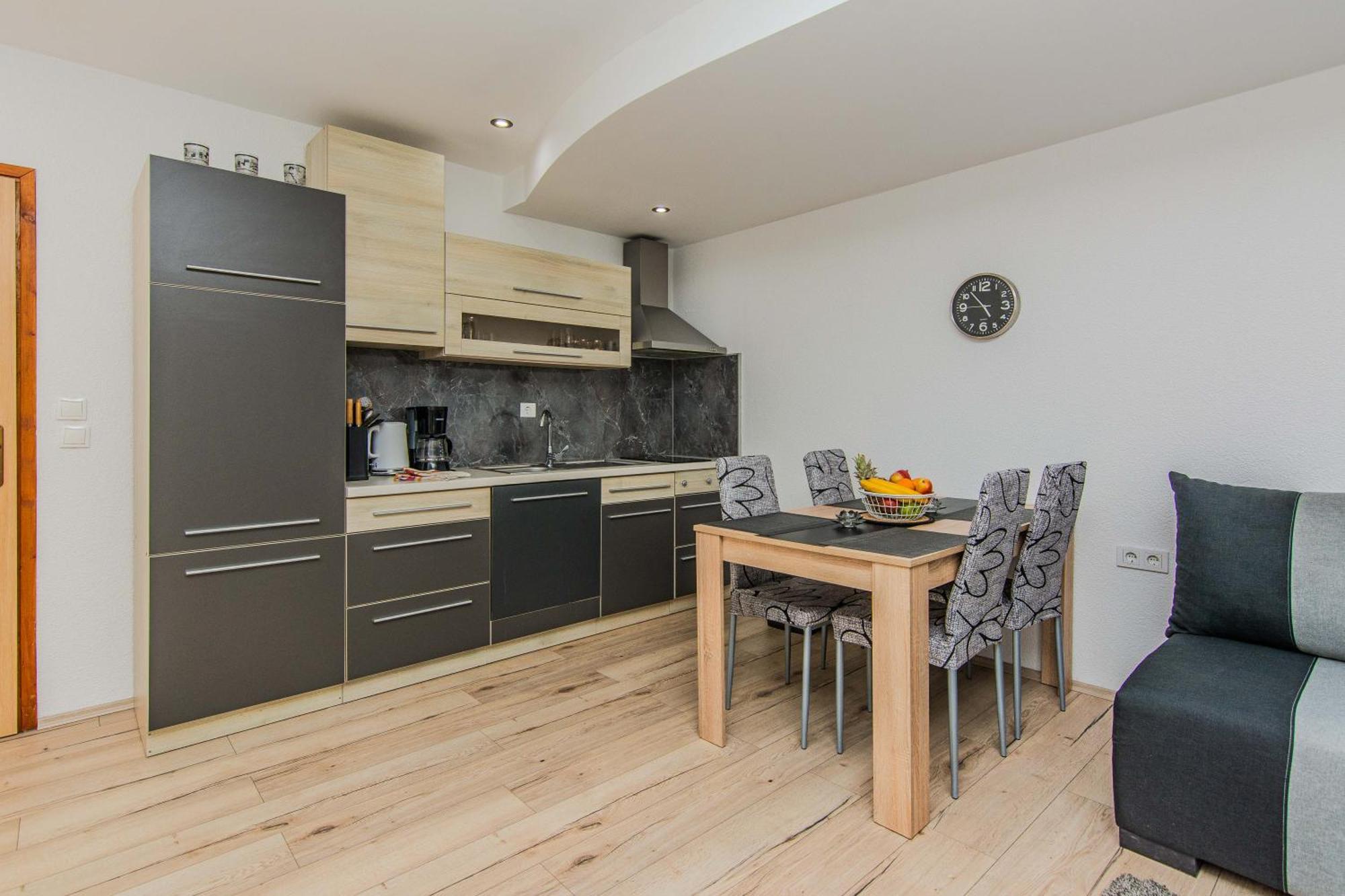 Apartmani Sanja Vir Buitenkant foto